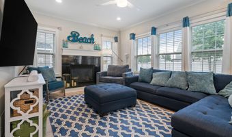 4 Harpoon Dr, Barnegat, NJ 08005