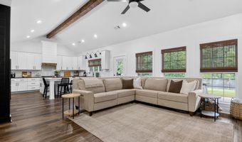 616 HIRAM Dr, Bauxite, AR 72011