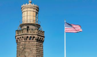 49 Pape Dr, Atlantic Highlands, NJ 07716