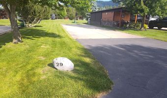 29 Bogie Ln, Blanchard, ID 83804