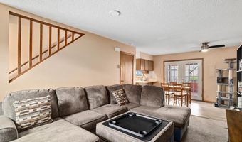 1839 BLUEGRASS Cir, Cheyenne, WY 82009