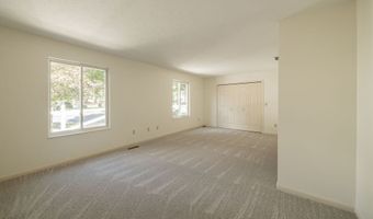 770 Hunters Trl, Akron, OH 44313