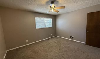 1901 W Briscoe Ave, Artesia, NM 88210
