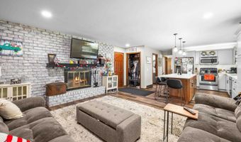 3811 CLIFF St, Wisconsin Rapids, WI 54494