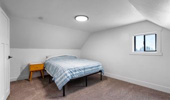 225 W 1ST N St, Bloomington, ID 83223