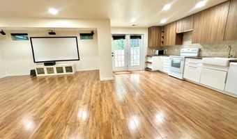 43219 AMBERLEIGH FARM Dr, Ashburn, VA 20148