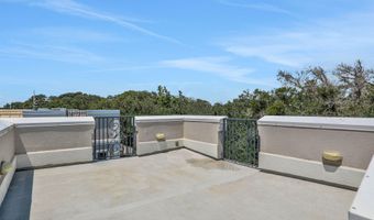 339 AHERN St 4, Atlantic Beach, FL 32233