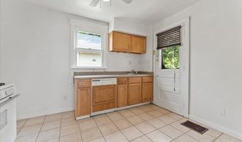 5916 Woodmont Ave, Cincinnati, OH 45213