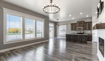 5776 Cedarwood Ln, Ammon, ID 83406