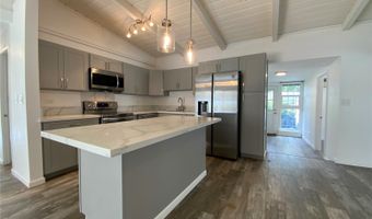 1250 Ulupuni St, Kailua, HI 96734