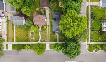 1107 Arborview Blvd, Ann Arbor, MI 48103