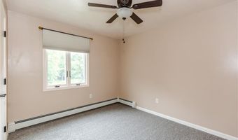 422 Buxton St, North Smithfield, RI 02896