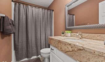 1324 Willow Oak Ct, Avon, IN 46123