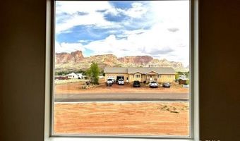 520 S Pioneer St, Colorado City, AZ 86021