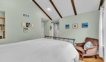 436 Pinewood St, Ann Arbor, MI 48103