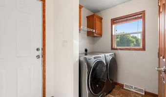 975 41st Ave, Amery, WI 54001