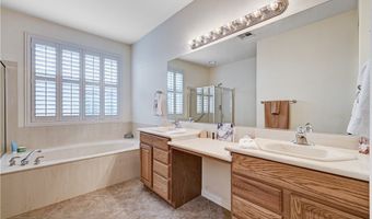 10372 Abisso Dr, Las Vegas, NV 89135