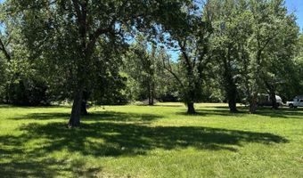 215 S Wyandotte, Baxter Springs, KS 66713