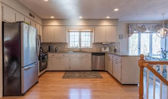 28 Crown Hill Rd, Atkinson, NH 03811