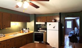 7786 DANIELCZAK Rd, Armstrong Creek, WI 54103