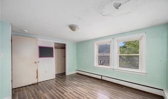 48 Piedmont St, Woonsocket, RI 02895