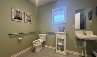 2405 S Main St, Ann Arbor, MI 48103