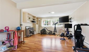 1823 Droz Ave, Ambridge, PA 15003