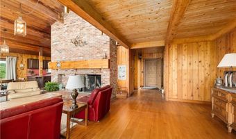 1035 Mohegan Trl, Block Island, RI 02807
