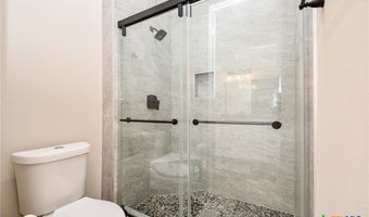 1093 Sunderman Rd, Alleyton, TX 78935