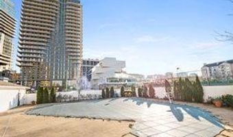 1530 KEY Blvd 326, Arlington, VA 22209