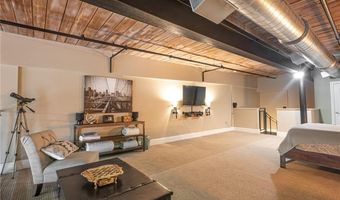 618 MAIN St 03-201, Coventry, RI 02816