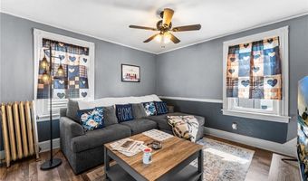 95 Ivy St, East Providence, RI 02914