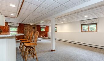 422 Buxton St, North Smithfield, RI 02896
