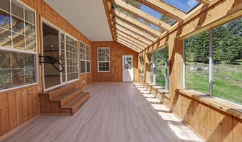 11871 Highway 66, Ashland, OR 97520