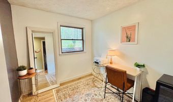 1191 N Lawrence Hollow Dr, Bloomfield, IN 47424