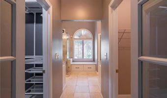 6850 Weatherstone Way, Alpharetta, GA 30009