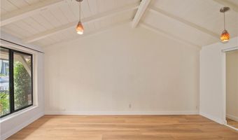 18063 Burbank Blvd, Encino, CA 91316