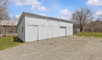 186 N Main St, Bakersfield, VT 05441