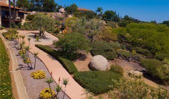 28306 Crescent Hill Way, Escondido, CA 92026