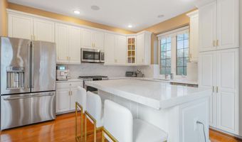 43104 BALTUSROL Ter, Ashburn, VA 20147