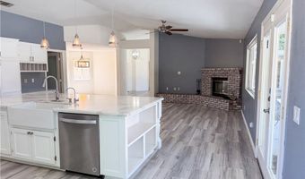 15358 Lookout, Apple Valley, CA 92307
