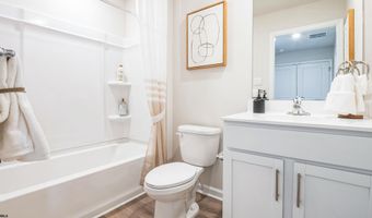 210 Bentz Ave 4, Villas, NJ 08251