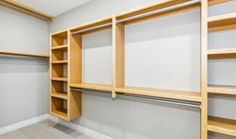 328 W Pepper Tree, Andover, KS 67002