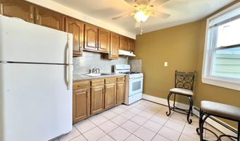 74 PROSPECT Ave 4, Bayonne, NJ 07002