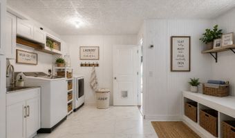 15174 Emory Cir, Apple Valley, MN 55124
