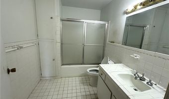 636 S 11th St, Aransas Pass, TX 78336