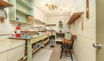 2707 Englave Dr, Ann Arbor, MI 48103
