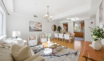 141 California St H, Arcadia, CA 91006