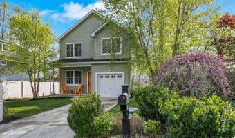 133 Maplewood Ave, Atlantic Highlands, NJ 07716