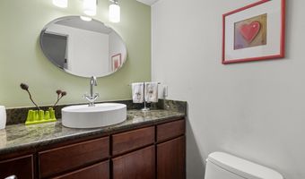 3735 Tremont Ln, Ann Arbor, MI 48105